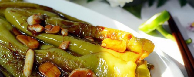 酸甜虎皮尖椒腌制技巧 酸甜虎皮尖椒制作过程