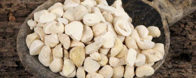 半夏怎样保鲜储存 保存半夏的技巧