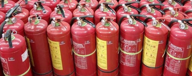 干粉灭火器里面的干粉是什么 干粉灭火器简单简介