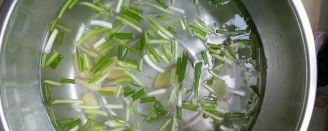 调味用的葱姜水怎样做 葱姜水的做法