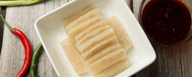 怎样使水晶肉皮冻透明诀窍? 怎样做出透明水晶肉皮冻