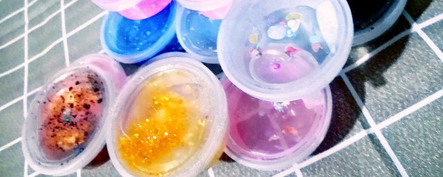 如何用洗洁精制作水晶泥 用洗洁精制作水晶泥要领