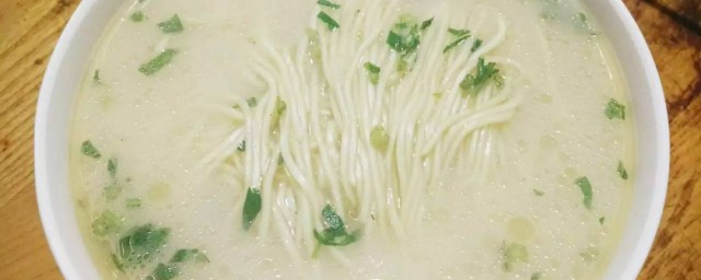 正宗的鱼汤面如何做 正宗的鱼汤面做法