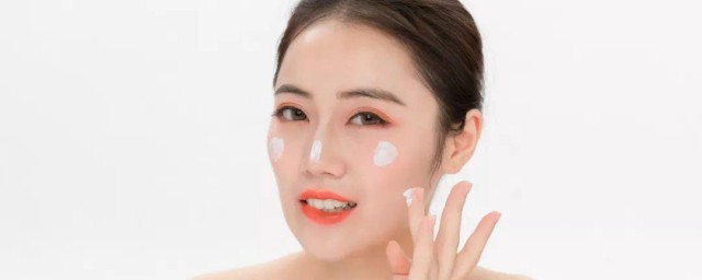 精确去角质的技巧 怎样去角质