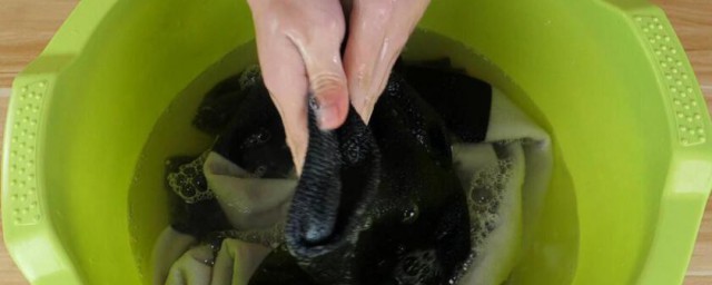 羊毛衫用冷水还是温水洗? 羊毛衫用什么水洗