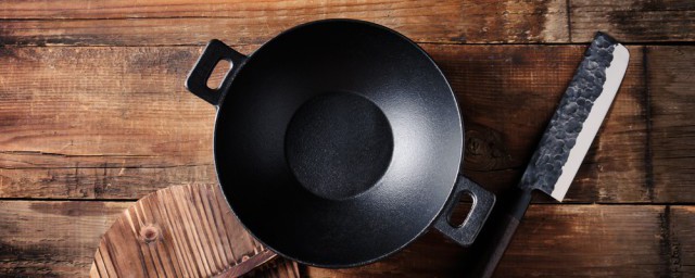炒菜不粘锅去油渍小妙招 炒菜不粘锅去油渍的技巧