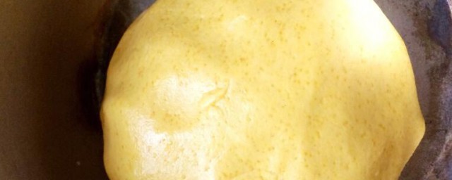 烫面玉米窝窝头的做法 烫面玉米窝窝头怎样做