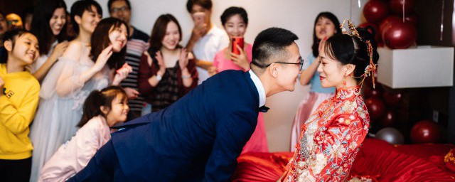 父母给新婚孩子祝福语 父母应该怎样祝福新婚孩子