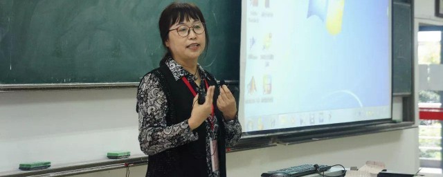 大学老师需要什么条件 成为一名大学老师需要什么条件