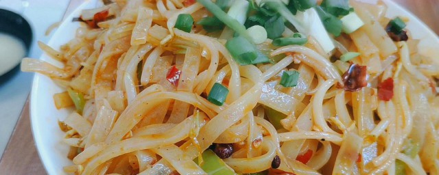 怎样做糖醋炒米皮 糖醋炒米皮的做法