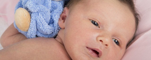 新生儿润肤乳使用方式 新生儿如何使用润肤乳