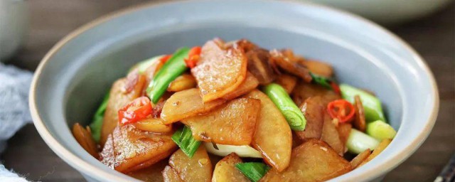 五花肉跟土豆片如何做 制作五花肉炒土豆片的方法