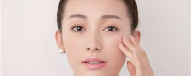天生皮肤黑变白小方式 天生皮肤黑变白的要领