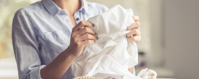 发黄衣服变白妙招 怎么让发黄衣服变白