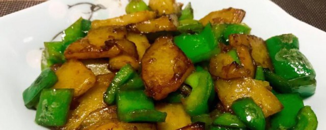土豆块和辣椒如何做 土豆块和辣椒的做法