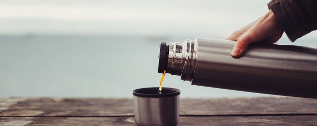 不锈钢保温杯茶垢清洗小妙招 不锈钢锅茶垢怎样去除
