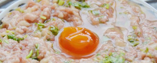 榄菜咸蛋蒸肉饼 榄菜咸蛋蒸肉饼怎样做