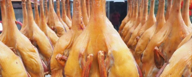 板鸭发霉了怎样处理 板鸭发霉了解决技巧