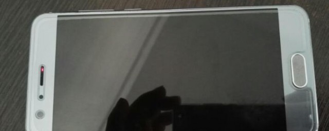 手机忽然黑屏没反应是什么原因 手机忽然黑屏没反应怎么解决