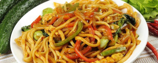 手工拉条子的做法 正宗手工拉条子做法次序