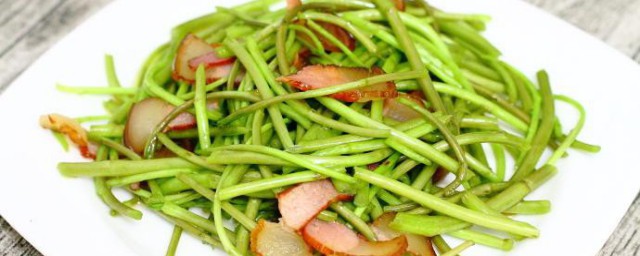 家庭自制腊肉炒泥蒿 腊肉炒泥蒿如何做