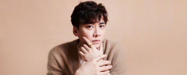 李易锋个人资料简介 李易锋的代表作有哪些