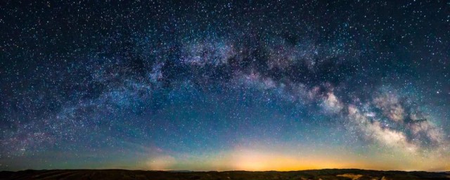 星垂平野阔月涌大江流是什么意思? 星垂平野阔月涌大江流意思是什么意思