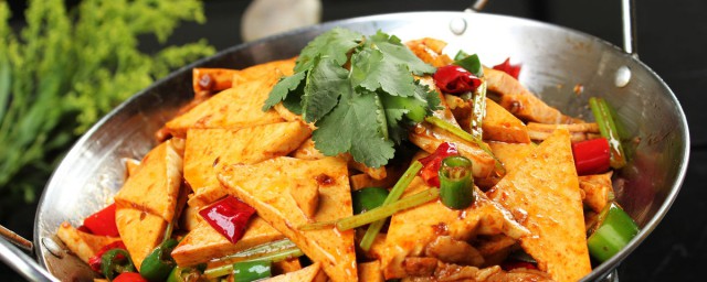 家常干锅千叶豆腐 家常干锅千叶豆腐如何做