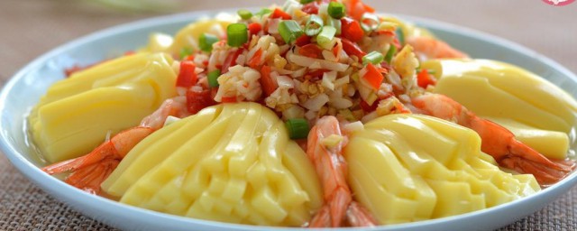 宴客菜虾球豆腐怎样做 宴客菜虾球豆腐的制作技巧
