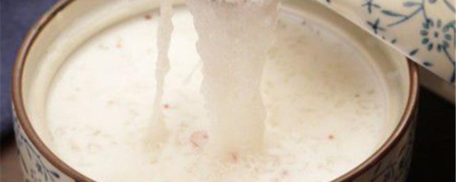 牛奶炖雪燕的精确做法 牛奶炖雪燕的精确做法简单简介