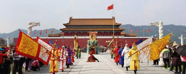 去横店玩需要准备什么 去横店旅游需要准备什么东西?