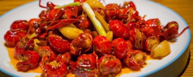麻辣虾尾的做法 麻辣虾尾的制作次序