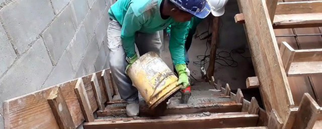 室内楼梯抹灰怎样做 楼梯抹灰的次序