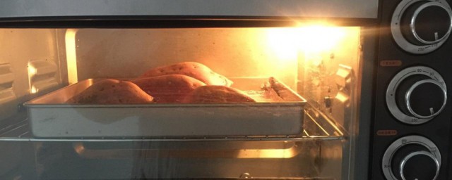 烤东西的时候烤箱冒烟正常吗 烤东西的时候烤箱冒烟正不正常