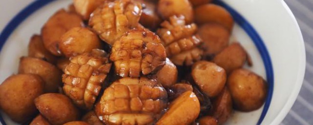 鲍鱼土豆的家庭做法 土豆炖鲍鱼的家常做法