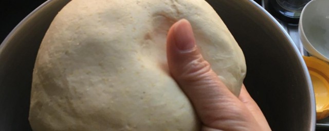 醒面放油的作用是什么 醒面放油的原因