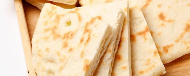 软发面做饼子怎样做好吃 发面饼子的家常做法分享