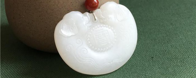 玉吊坠如何洗 清洗玉吊坠的教程
