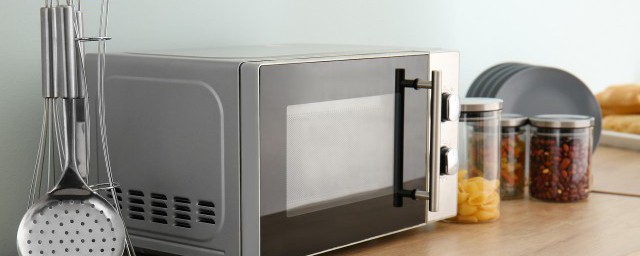 硅胶可以放微波炉吗 硅胶餐具可以用微波炉吗简介