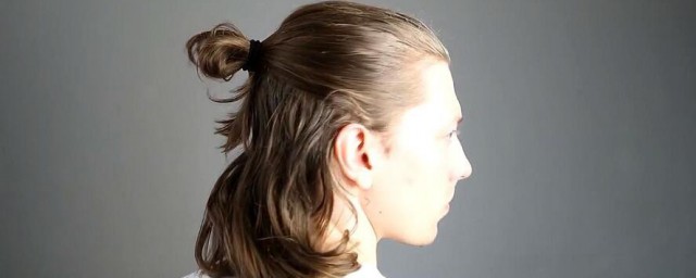 男生流行扎发教程 男生怎样扎发
