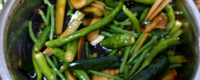 用豇豆怎样做咸菜好吃 秘制酱汁腌豇豆咸菜做法