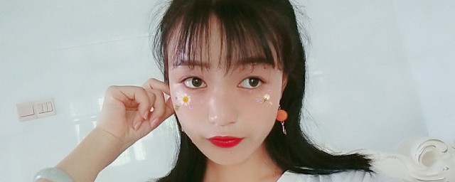 又可爱又拽的女生网名 奶凶奶凶可爱昵称