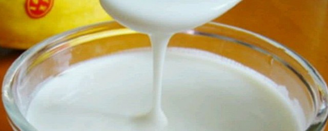炖酸奶该如何做 炖酸奶的做法