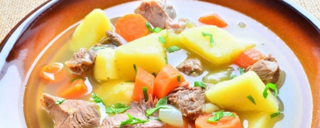 羊肉炖土豆的技巧 羊肉炖土豆的技巧与次序