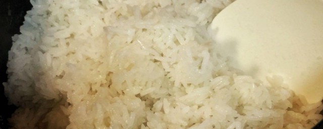 米饭太黏怎样办补救 怎样办补救米饭太黏