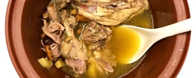 怎样煲老鸡汤 做母鸡汤的次序