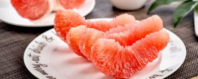 红心柚子上火还是降火 红心柚子功效简介