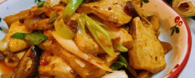 豆瓣青蒜烧豆腐 豆瓣青蒜烧豆腐的做法