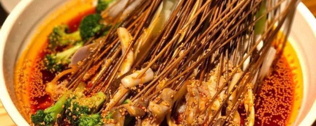 钵钵鸡需要哪些配菜 关于钵钵鸡的简介