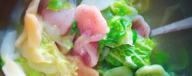 鱼肉娃娃菜胡萝卜蘑菇豆腐蝴蝶面的做法 怎样做鱼肉娃娃菜胡萝卜蘑菇豆腐蝴蝶面